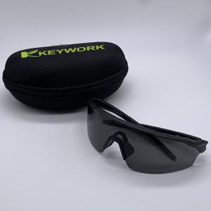 China Shockproof Hard Sport Sunglasses Storage Case Oxford Cloth Resit Compression factory