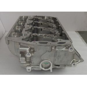 F250 F350 F450 F550 Cylinder Head Assembly BC3Z-6049-B BC3Z-6049-R RF8C306C06CC