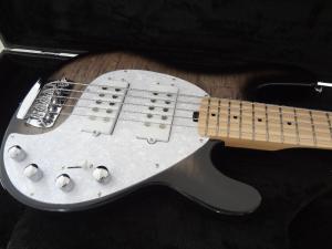 China 5 string bass guitar Erine ball sting ray 5 Gray quilted maple body maple neck and fingerboard factory