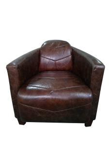 China Brown Single Italian Leather Sofa Chair For Living Room factory