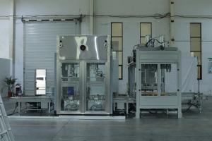China 20-40 Bottles/Min Stainless Steel Filling And Capping Machine Liquid Filling And Capping Machine factory