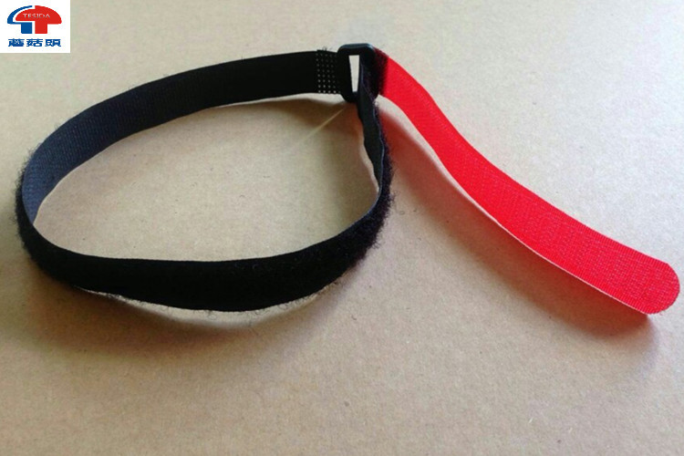 Red And Black Adjustable Hook And Loop Fastener Tape With Plastic buckle