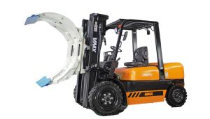 China Hydraulic Heavy Duty Narrow Aisle Forklift Truck , Stand Up Reach Forklift factory