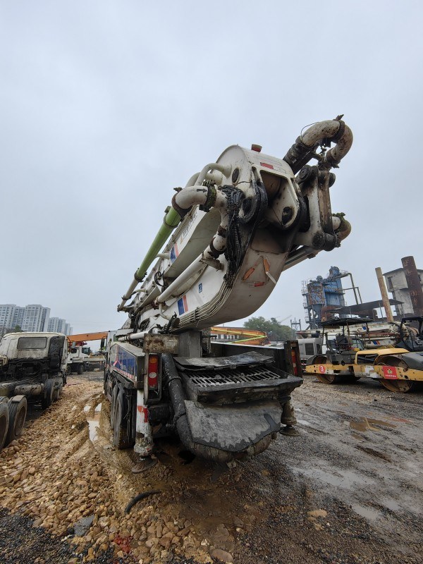 2011 Sy Concrete Pump Spare Parts 46m Comcrete Pump Truck