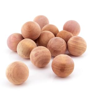 China Wooden Cedar Shoe Balls With Fresh Scent factory