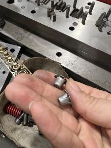 China Professional Metal Die Forms for CNC Process with 1.5mm Thickness factory