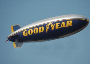 China rc Blimp Inflatable Airship , Advertising Inflatable rc Blimp Printing factory