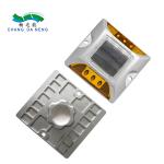 Resist compression 30 tons amber horseshoe solar led flashing lane divider light