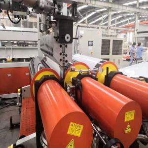 China Door Wall Panel ASA Pvc Profile Extrusion Machine Line 350kg/H factory