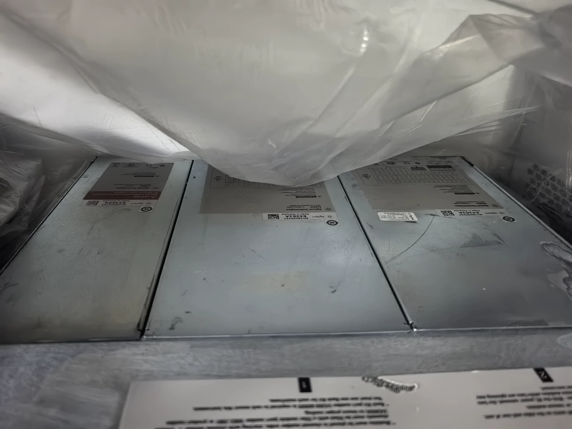 2 Slot 1.2 kW Modular Solar Array Simulator Mainframe Agilent E4360A