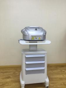 China Portable Diode 980nm Laser Machine For Spider Venis / Varicose Veins Treatment factory
