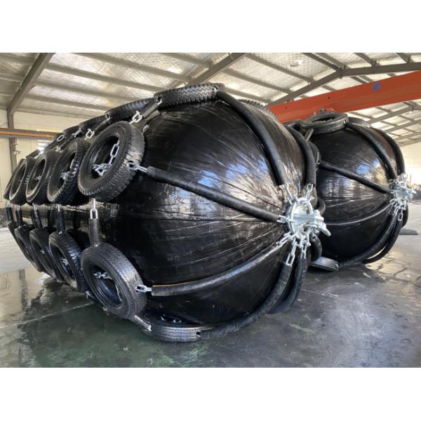 China STQ STB Yokohama Pneumatic Rubber Fender In Oil Platforms factory