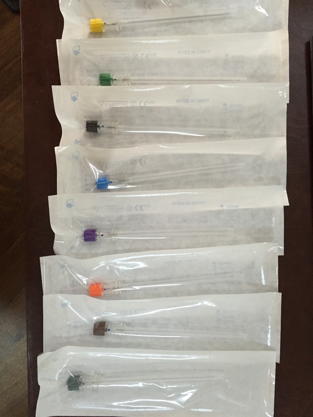 Disposable Spinal Needle with Quincke and Pencil Point Tip Hub Color Coated Efficiency