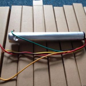 China Anti-Overflow Optical Sensor 180mm 5 Wires Essential for Oil Barrel Protection factory