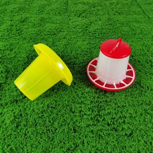 China Modern Freestanding Poultry Feeder Red / White Plastic Cylinder factory