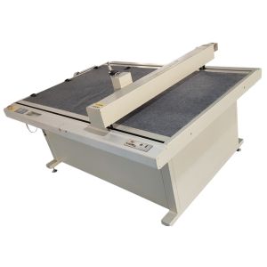 KAEMI M2 Template Cutting Machine with 400KG Weight and 1500*900mm Cutting Scope