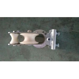China Model SHCS - 2 Three Surpose Stringing Blocks Crossarm Mounted Stringing Block factory