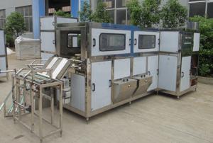 China Glass Bottles Drinking Water Filling Machine Automatic High Speed For Beverage factory