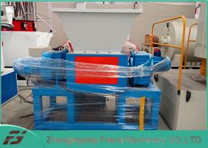 China 500kg/H Output Plastic Grinding Equipment , Pet Bottle Crushing Machine factory