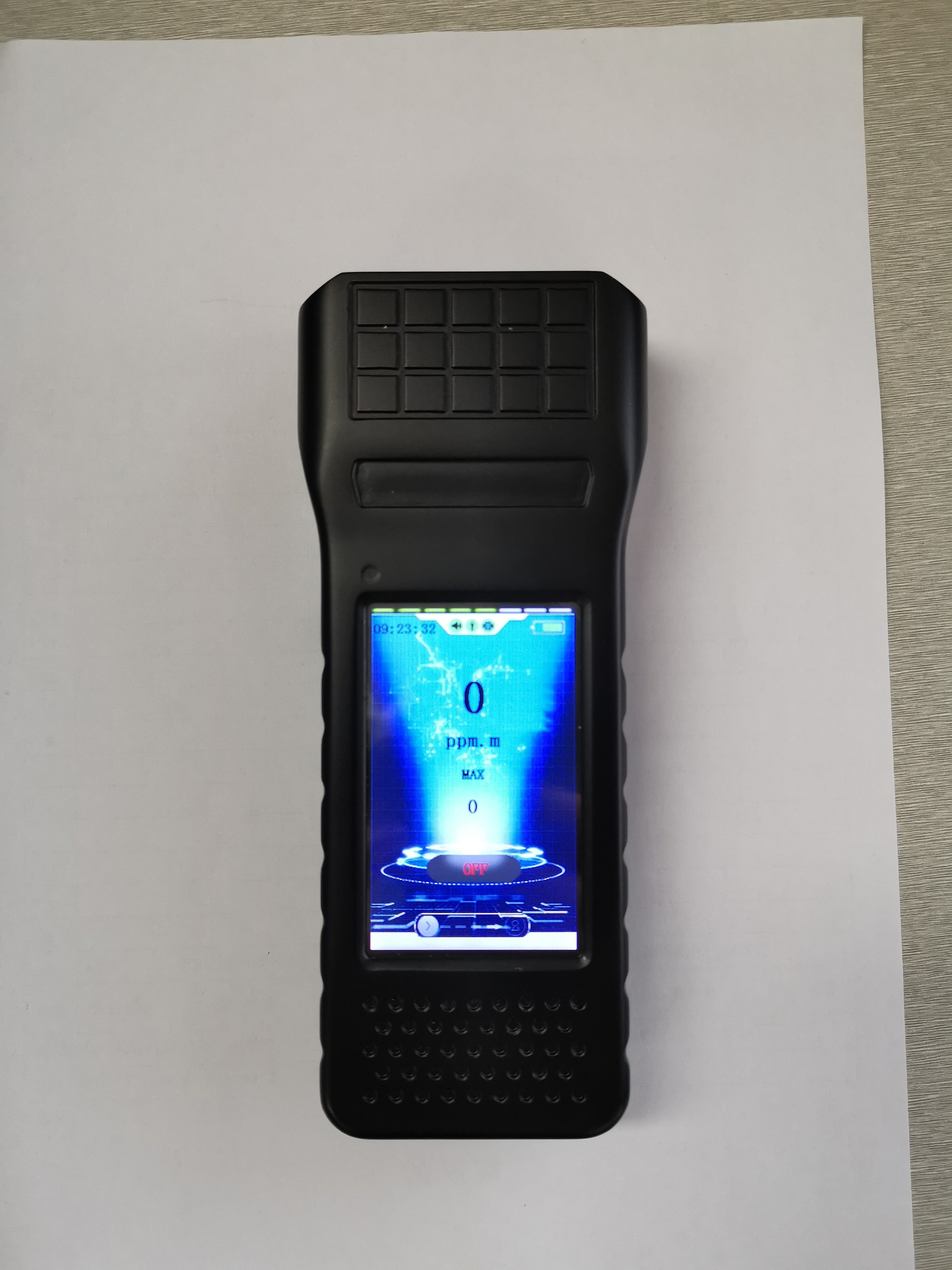 Touch Screen 2 Batteries Handheld Methane Leak Detector