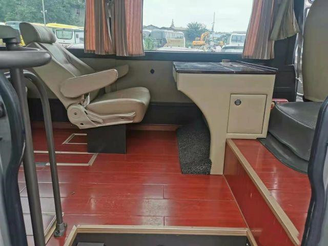 11 Seats Coach Bus Max Diesel Tank Engine Dimensions H-Yundai Origin Used Mini Bus CHM6710 Good Condition