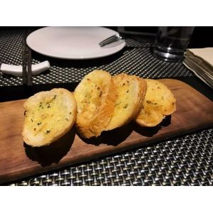 China E471 99% Glycerol Monostearate GMS95 Food Grade Emulsifier factory