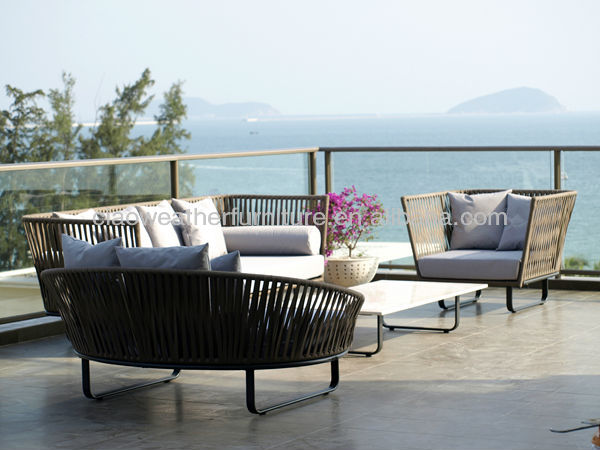 Sectional Sofa and Alu Frame Garden Chair Set for Outdoor Entertainment