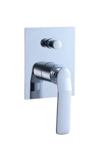Single lever concealed in-wall bath or shower mixer with diverter bathroom