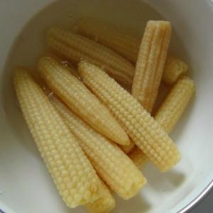 China Sour Flavor Canned Vegetables , Steamed Canned Fresh Baby Corn Whole / Cut factory