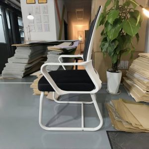 China Advanced Office Chair Private Quiet Office Pod Soundproof Modular Meeting Room Booths factory