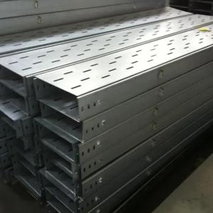 China Durable Large Span Metallic Perforated Cable Tray High Rigidity factory