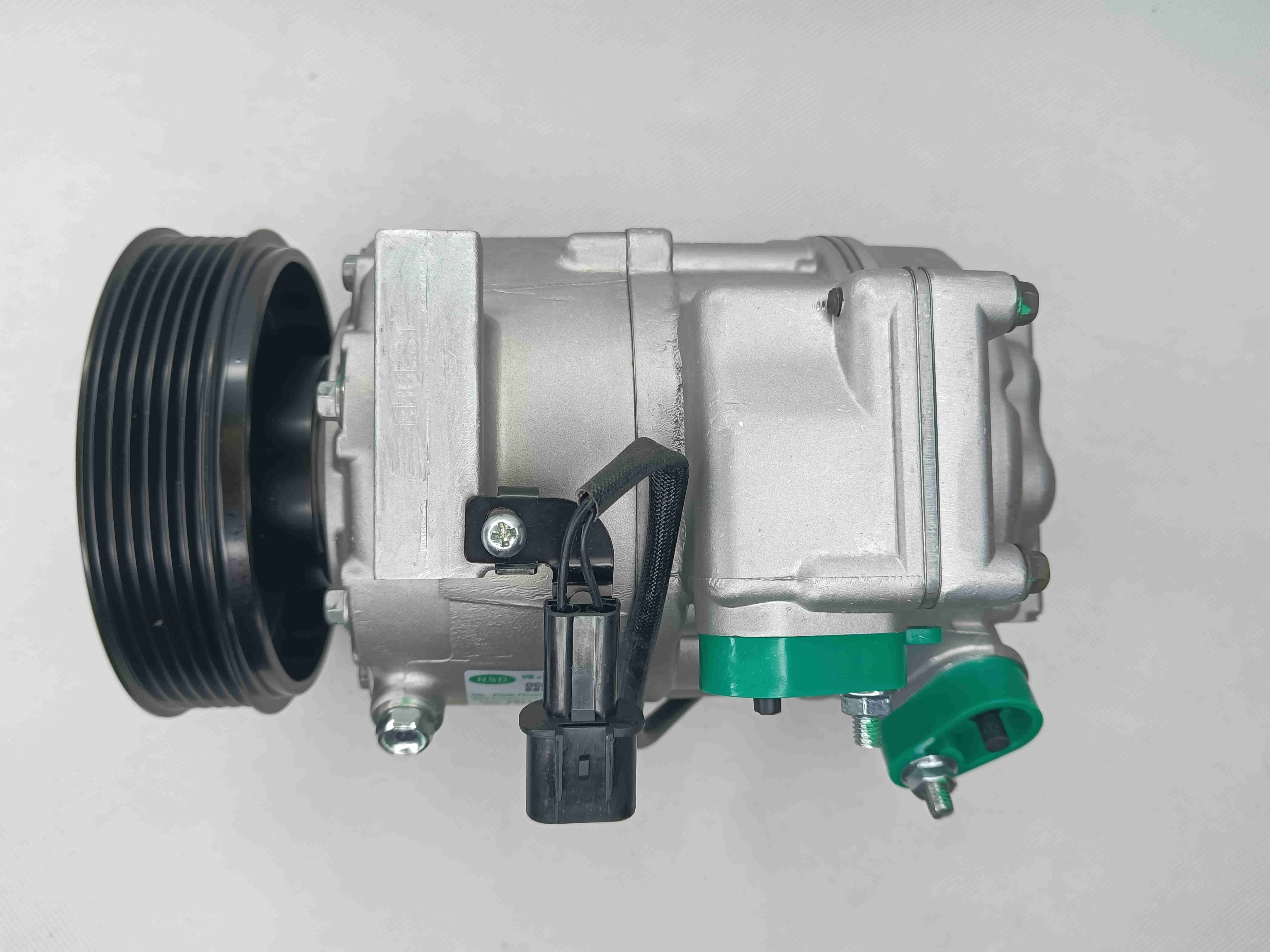 977012W050 977012W000 Auto Ac Compressor For Hyundai Grand Santa Fe2.2T Diesel