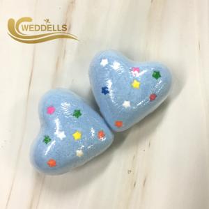 China Custom Packaging Heart Shaped Bath Bombs 80g With One Year Shelf Life factory