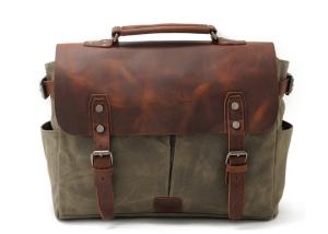 China CL-900 Army Green Vintage Waxed Canvas Leather Camera Messenger Bag factory