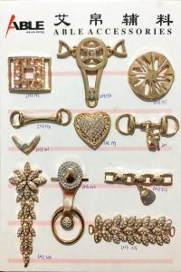 China Women Decorative Shoe Buckles Zinc Alloy Buckle Chain Shoe Accessories factory