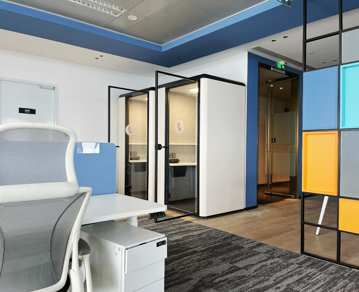 Customized Private Office Modern Modular Office Furniture, Soundproof Partitions