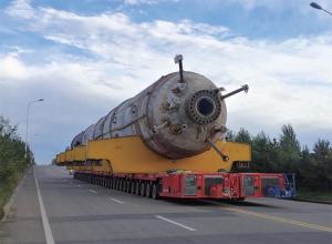 China Industrial Transport Made Easy SPMT Heavy Duty Self-Propelled Modular Transporter factory