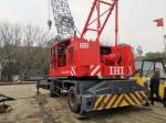Red 110KW 2100RPM Full Rotary 40T Tire Mounted Crane
