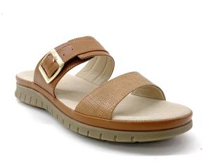 China Stylish Open Toe Flat Sandals Rubber Sole Material For Ladies factory