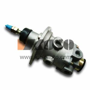 China 1-48100740-3 1-48100750-0 Foot Brake Valve And Brake Master Cylinder factory