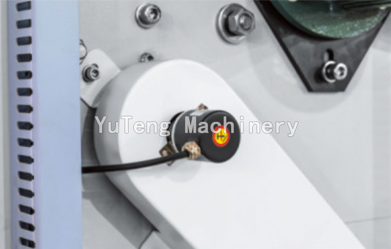 Computerized Intelligent Panel Cutter Machine Textile Cutting Machine