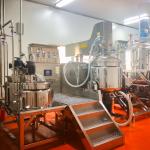 200L-8000L Capacity Vacuum Emulsifier Mixer Hair Shampoo Making Machine