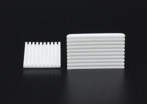China Dry Processing 3.6g/cm3 Alumina Ceramic Plate factory