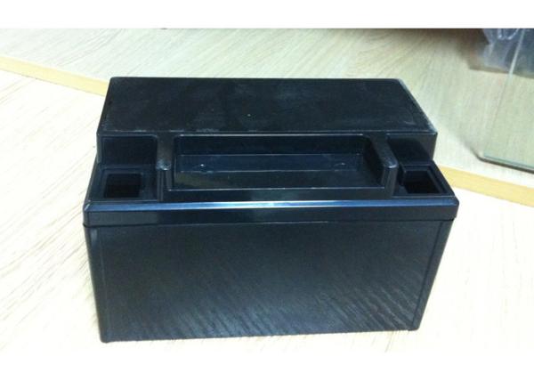Gloss Finish Injection Molding Services For 6 Battery Cavities Lead Acid Battery
