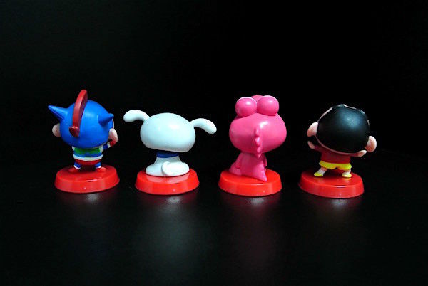 Shaking Head Shin Chan Figure , Japanese Cartoon Figures For Decoration
