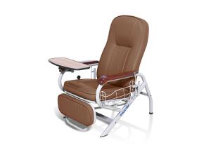 China 3 Section Manual Blood Donor Chair With Rotating Table I.V Stand factory