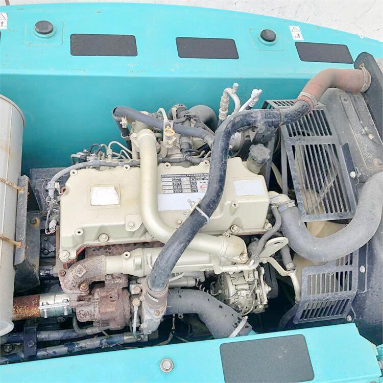 Good Condition Used Kobelco Excavator SK210 With 114 KW Power And 1 M3 Bucket Capacity
