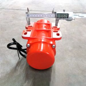 Construction Mining Foodstuff Application Electric Vibrating Motors with