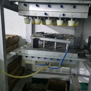 China Thermoforming Plastic Pet Preform Mold Customized Color factory