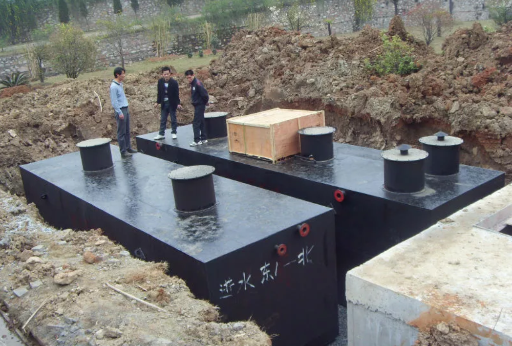 330*180*220cm MBR Nano Filtration Waste Water Treatment Machine With Core Components